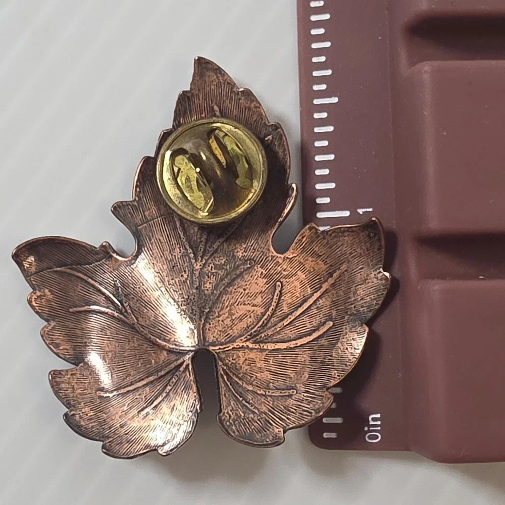 Unbranded Leaf Lapel Pin Set OS Copper Brass Fair Vintage 2pc‎